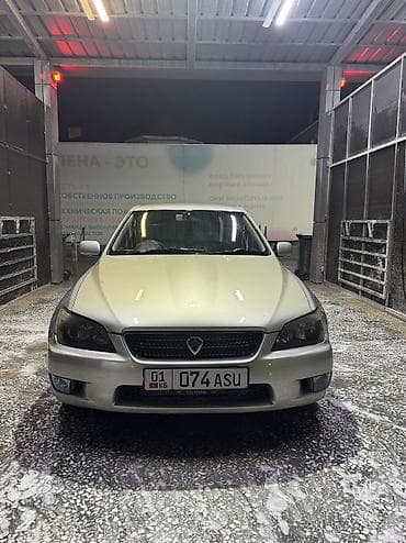 mark x: Toyota Altezza: 2000 г., 2 л, Автомат, Бензин, Седан — 1