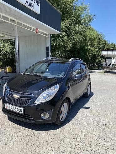 Chevrolet Spark: 2012 г., 1 л, Автомат, Газ, Хэтчбэк