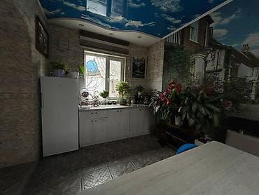 дом киргизия1: Продается дом! Материал: кирпич Год постройки: 1976 Кол-во комнат: 5 — 4