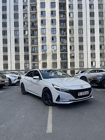 Hyundai Avante: 2022 г., 1.6 л, Автомат, Гибрид, Седан