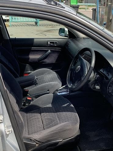 голф з универсал: Volkswagen Golf Variant: 2000 г., 2 л, Автомат, Бензин, Универсал — 5