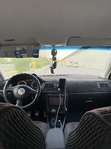 Продажа авто: Volkswagen Golf: 2003 г., 1.6 л, Механика, Бензин — 7