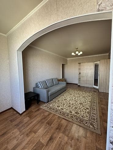 1 комнатную квартиру сдаю: 1 комната, Собственник, Без подселения, С мебелью полностью — 3