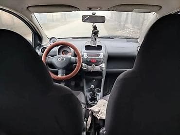 step 2: Toyota Aygo: 2008 г., 1.4 л, Механика, Дизель, Хэтчбэк — 6