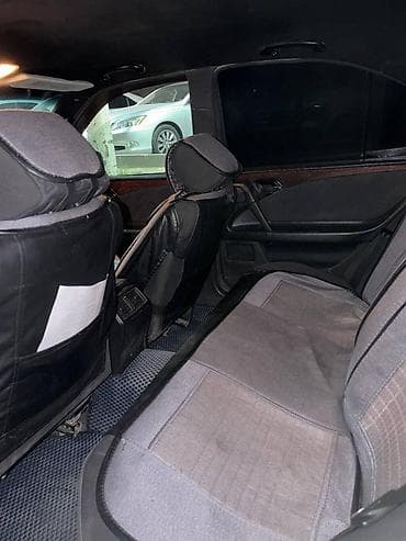 каленое стекло: Mercedes-Benz E-Class: 1998 г., 2.4 л, Ручные, Бензин, Седан — 10