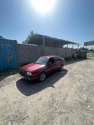велтмейстер авто: Volkswagen Vento: 1993 г., 1.8 л, Механика, Бензин, Седан — 3