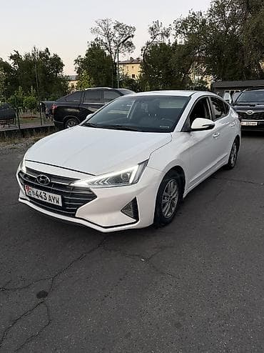 Hyundai Avante: 2019 г., 1.6 л, Автомат, Газ, Седан