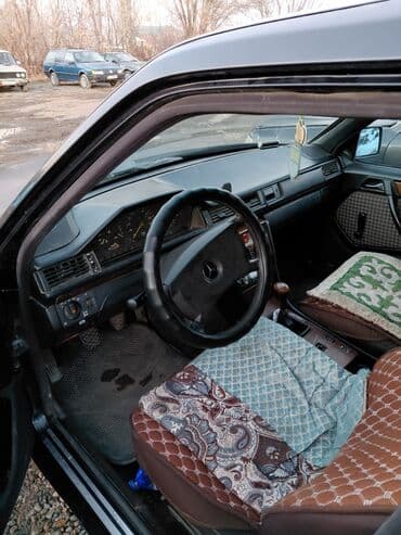 моющий пылесос для химчистки салона автомобиля бу: Mercedes-Benz W124: 1990 г., Седан — 1