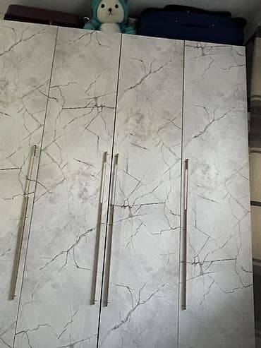 Шкаф-купе/распашной четырехдверный с эффектом мрамора - Тип: платяной