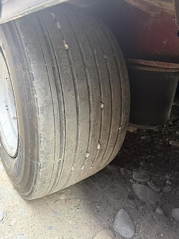 бетон реска: Прицеп, Krone, Шторный, от 12 т, Б/у — 9