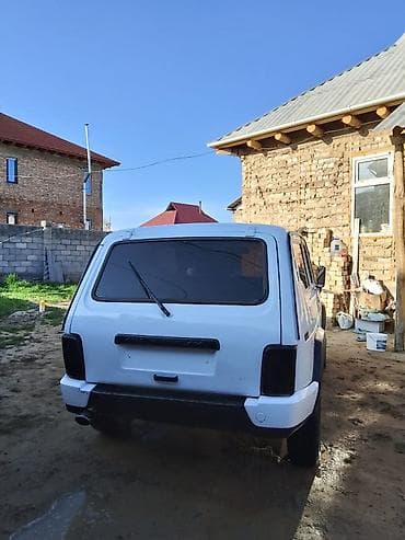 е 55: ВАЗ (ЛАДА) 4x4 Нива: 2000 г., 1.7 л, Внедорожник — 5