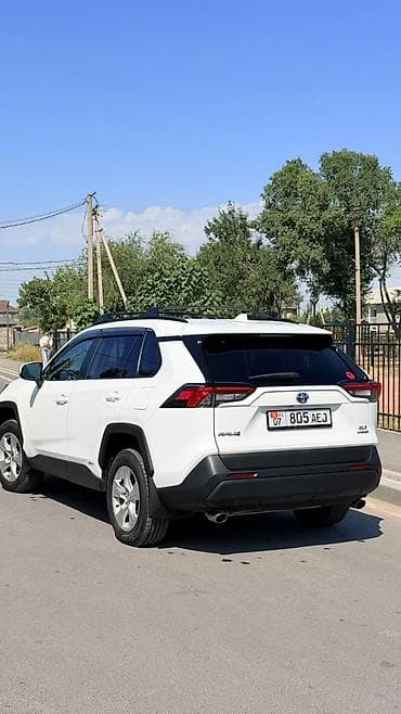 Продажа авто: Toyota RAV4: 2020 г., Автомат, Бензин, Кроссовер — 5