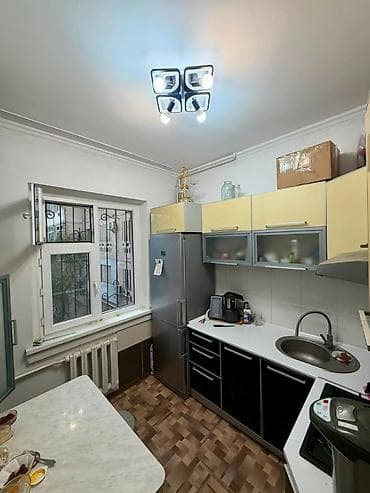 2 комнаты, 65 м², 7 мкр Индивидуалка, 3 этаж, Косметический ремонт — 4