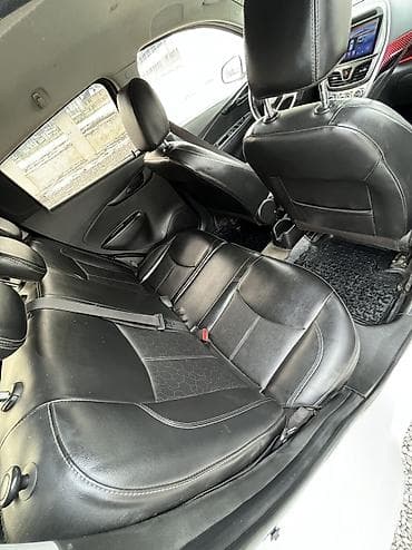 subaru forester 2 5: Chevrolet Spark: 2017 г., 0.1 л, Вариатор, Бензин, Хэтчбэк — 5