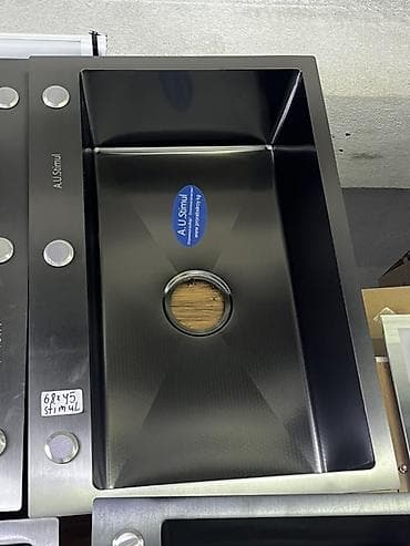 Кухонная мойка, Квадратная форма, Материал: Металл, Размер: 68 x 45 см