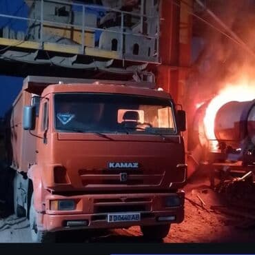 услуги сантехника электрика плотника: КАМАЗ самосвал, оранжевый, двухосный/трёхосный (серия с прямоугольной — 2