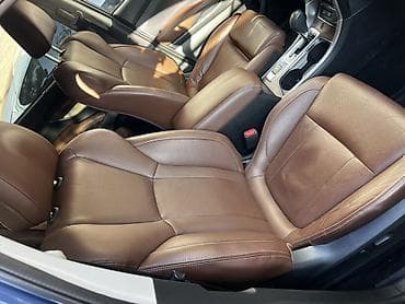 диспы: Subaru Ascent (интерьер 7‑местного внедорожника/кроссовера) — богатая — 8