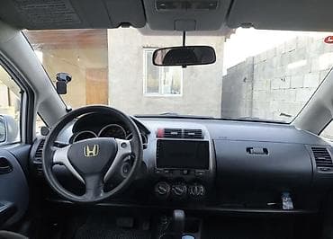Продажа авто: Honda Jazz: 2005 г., 1.4 л, Автомат, Бензин, Хэтчбэк — 8