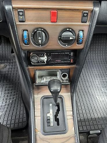 авто вит: Mercedes-Benz W124: 1989 г., 2 л, Бензин, Седан — 5