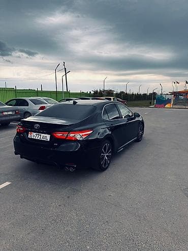 corolla s: Toyota Camry: 2020 г., 2.5 л, Автомат, Бензин, Седан — 4