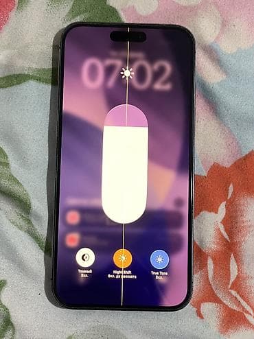 mi max: IPhone 14 Pro Max, Б/у, 512 ГБ, Deep Purple, Зарядное устройство, Защитное стекло, Чехол, 73 % — 2