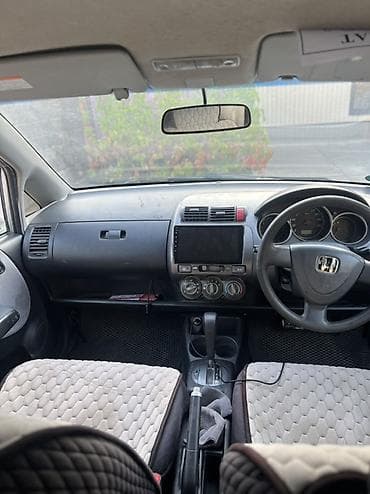 авто фышка: Honda Fit: 2003 г., 1.3 л, Автомат, Бензин, Хэтчбэк — 5