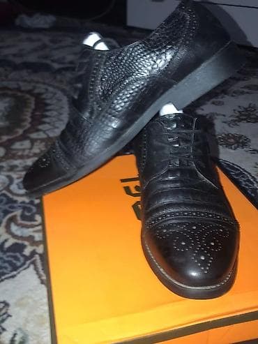 натуральная кожаная обувь: Мужские туфли, 41.5, Б/у, цвет - Черный — 3