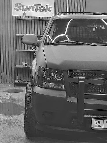 Chevrolet Suburban: 2010 г., 6 л, Автомат, Газ, Внедорожник