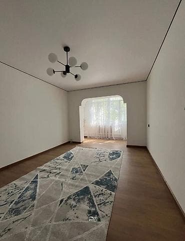 элизавета: 3 комнаты, 65 м², 105 серия, 3 этаж, Евроремонт — 1