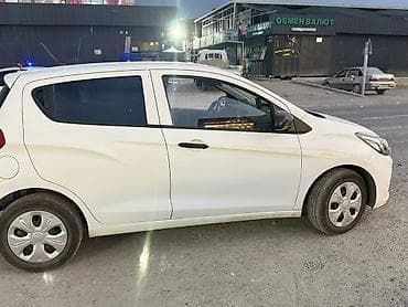 Унаа: Chevrolet Spark: 2020 г., 1 л, Автомат, Бензин, Хетчбек — 5