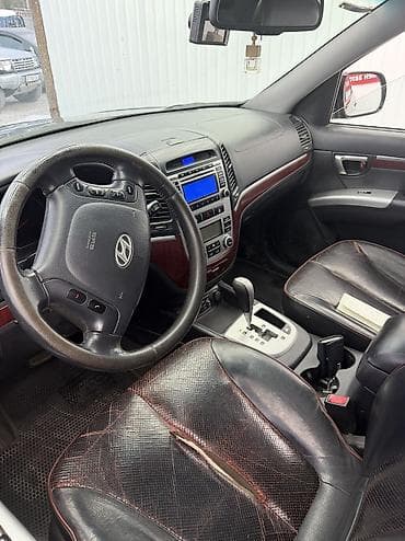 Hyundai Santa Fe: 2009 г., 2 л, Автомат, Дизель, Кроссовер — 4