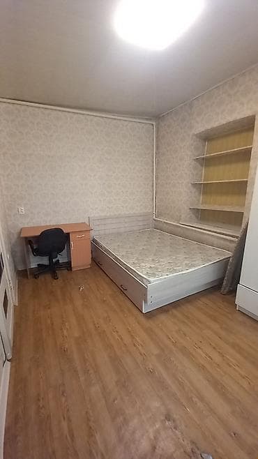 парковая: 70 м², 3 комнаты, Кондиционер, Парковка, Забор, огорожен — 1