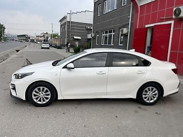 camry 2020: Kia Cerato: 2020 г., 1.6 л, Бензин, Седан — 6