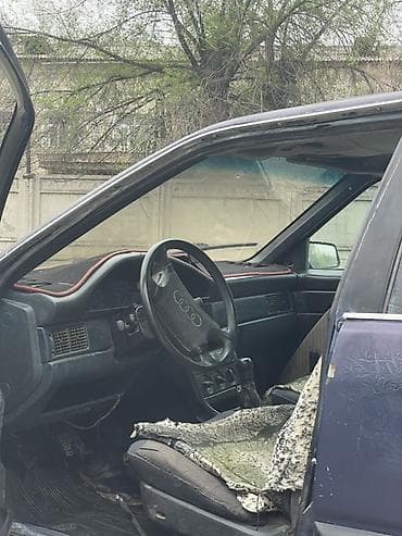 audu a4: Audi 100: 1990 г., 1.8 л, Ручные, Бензин, Седан — 5