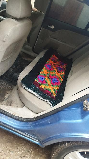 golf ii: Ford Mondeo: 2001 г., 2 л, Автомат, Бензин, Хэтчбэк — 4