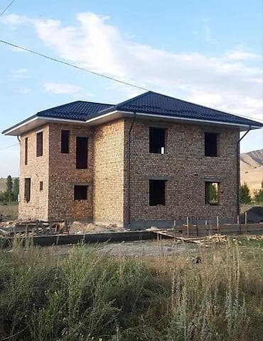 Үйдүн үстүндөгү чатыр: Что предлагаем:
- Устройство стропильной — 10