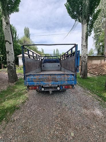 Жеңил жүк ташуучу унаа, Hyundai, Стандарт — 4