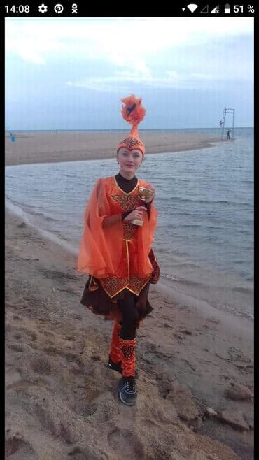 кыргызские национальные платья для девочек: Детское платье, цвет - Оранжевый, Б/у — 2