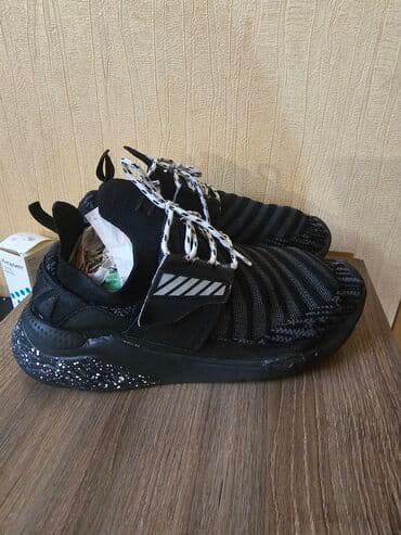 Кроссовки Lining оригинал 42 р б/у