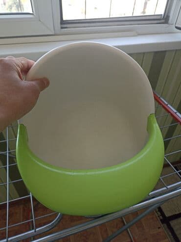 Продаю сидушка новорожденного ребенка удобна умываться снизу липучка
