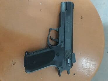 железный номер: Отдам один детский, игрушечный, железный пистолет. Не рабочий., за — 1