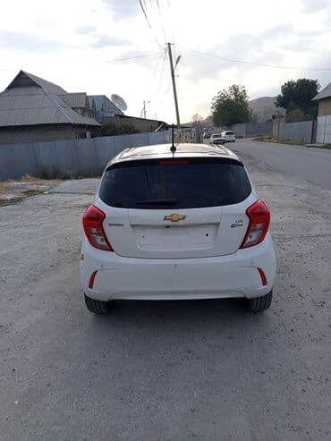 рассрочка авто бишкек без первоначального взноса: Chevrolet Spark: 2015 г., 1.1 л, Автомат, Бензин, Хэтчбэк — 6
