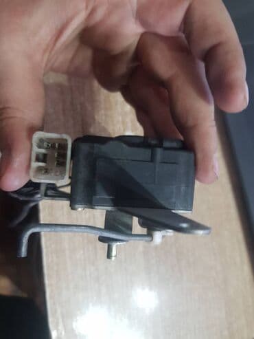 купить тойота ленд крузер 70 в бишкеке: Toyota Land Cruiser 80 актуатор печки, Тойота Лэнд Крузер — 3