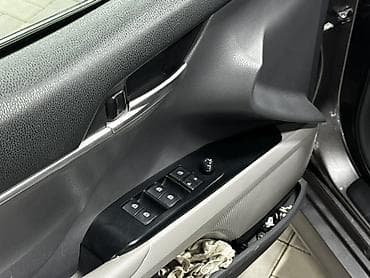 windom 2001: Toyota Camry: 2019 г., 2.5 л, Автомат, Бензин, Седан — 9
