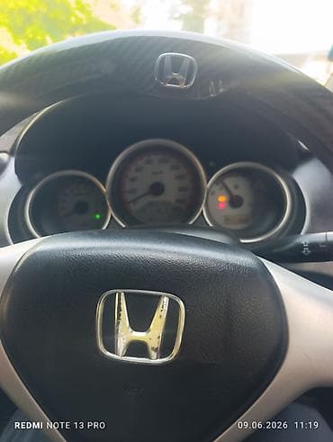 печка фит: Honda Fit: 2004 г., 1.3 л, Автомат, Бензин, Хэтчбэк — 9
