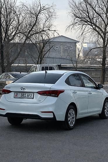 subaru accent: Hyundai Accent: 2019 г., 1.6 л, Автомат, Бензин, Седан — 4