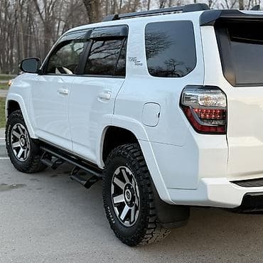 Toyota: Toyota 4Runner: 2022 г., 4 л, Автомат, Бензин, Внедорожник — 5