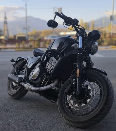 моторы на мотоцикл: Мотоцикл в стиле боббер/круизер, черный глянец. Срочно, нужны деньги — 1