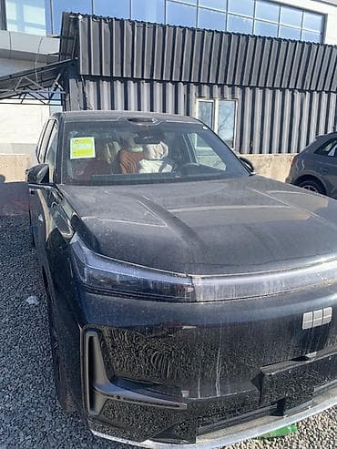 aegis hero: Land Rover : 2024 г., Автомат, Внедорожник — 1