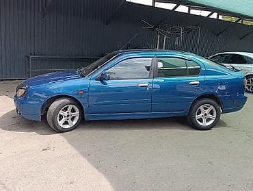 Унаа: Nissan Primera: 2002 г., 1.8 л, Кол менен иштөөчү, Седан — 4